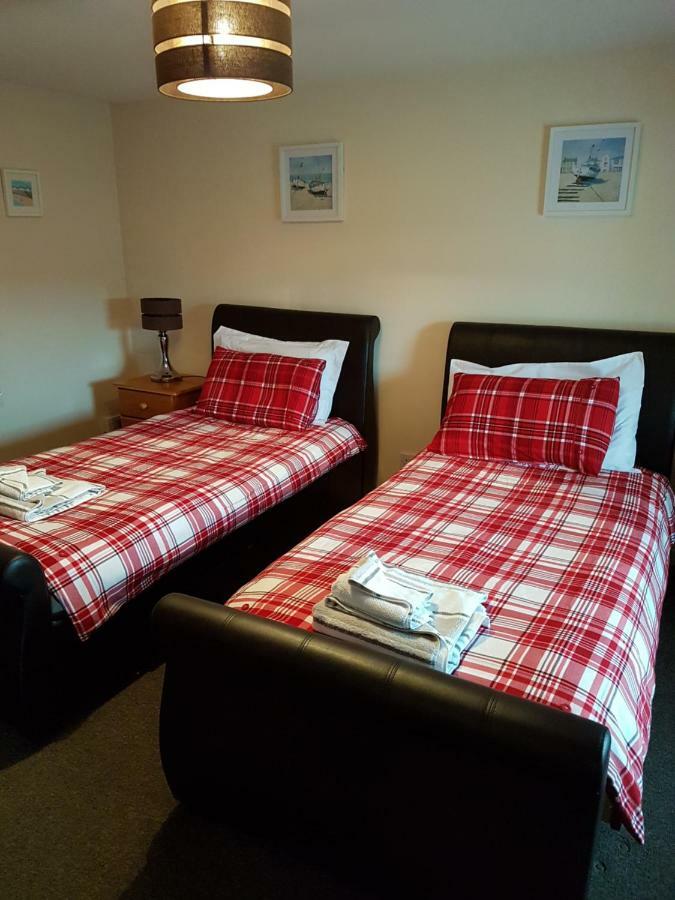 Eilean Donan View Villa ดอร์นี ภายนอก รูปภาพ